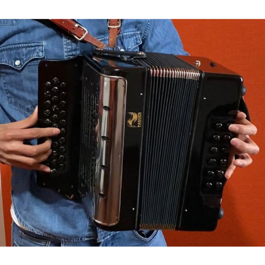 acordeon-paguer-negro